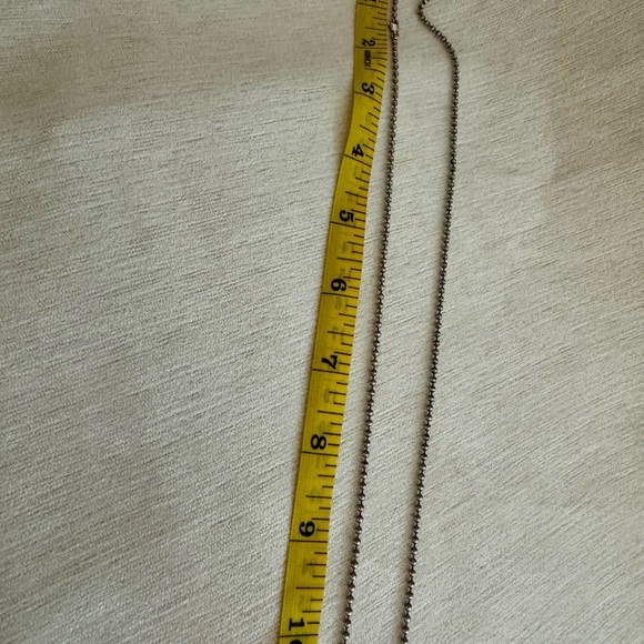 Vintage inspired long silver photo pendant. - Picture 9 of 10